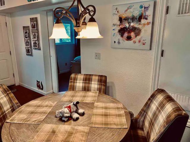 Raccoon Hideout Hot Tub Bbq Arcade Darts Villa Oakhurst Exterior photo